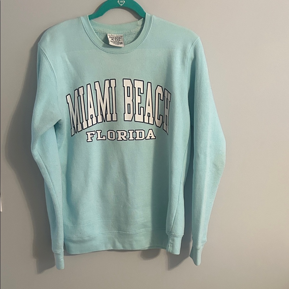 Pacifica & Co. Classic Sweatshirt in Soft Teal